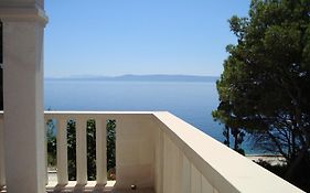 Villa Adagio Apartments