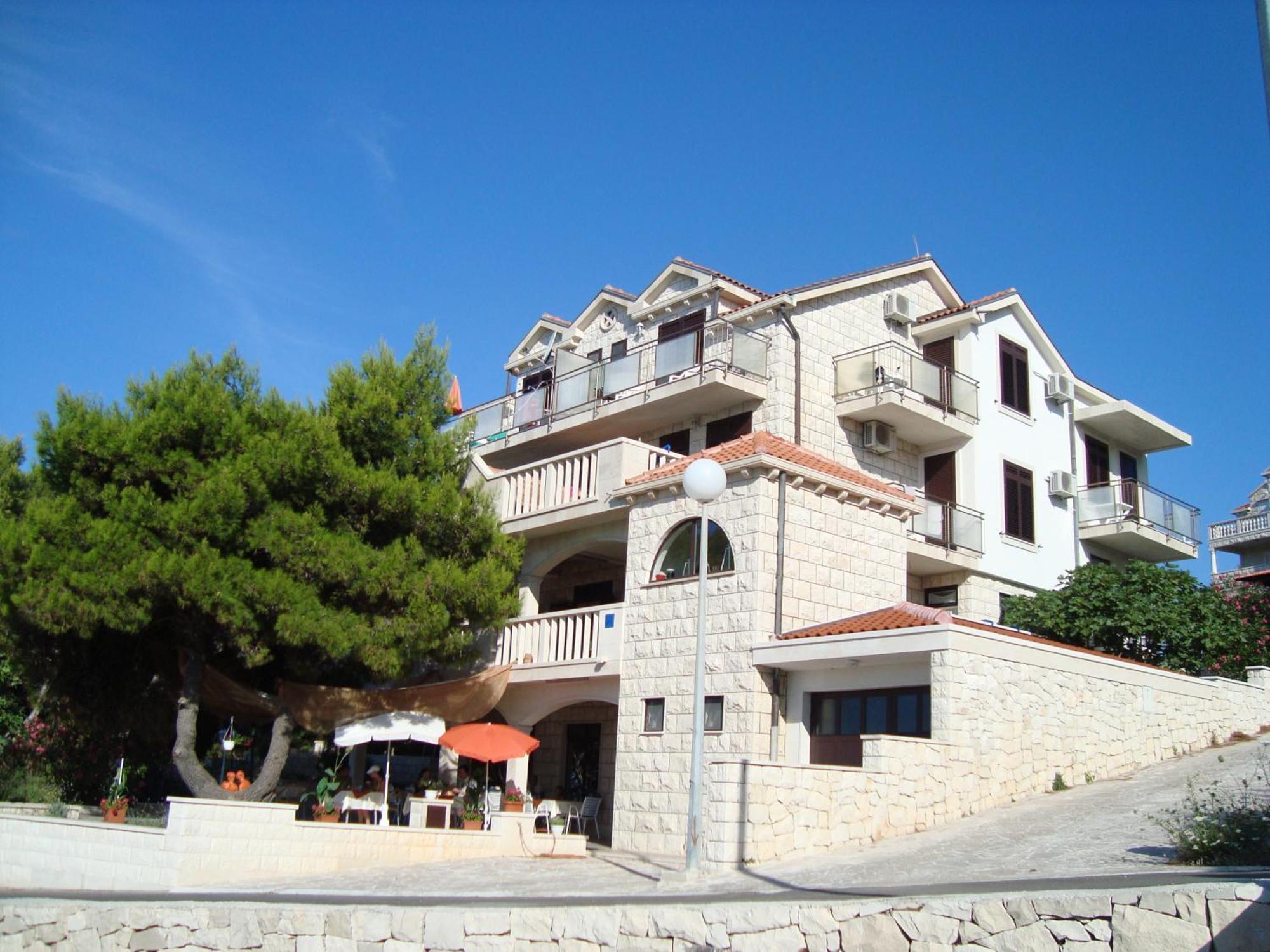 Villa Adagio Apartments Сумартін Екстер'єр фото