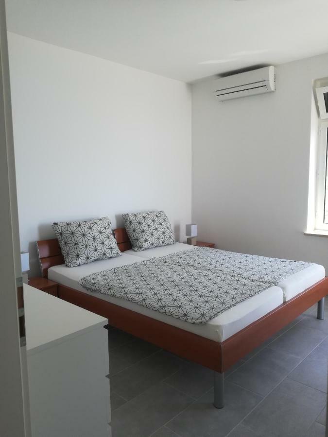 Villa Adagio Apartments Сумартін Екстер'єр фото