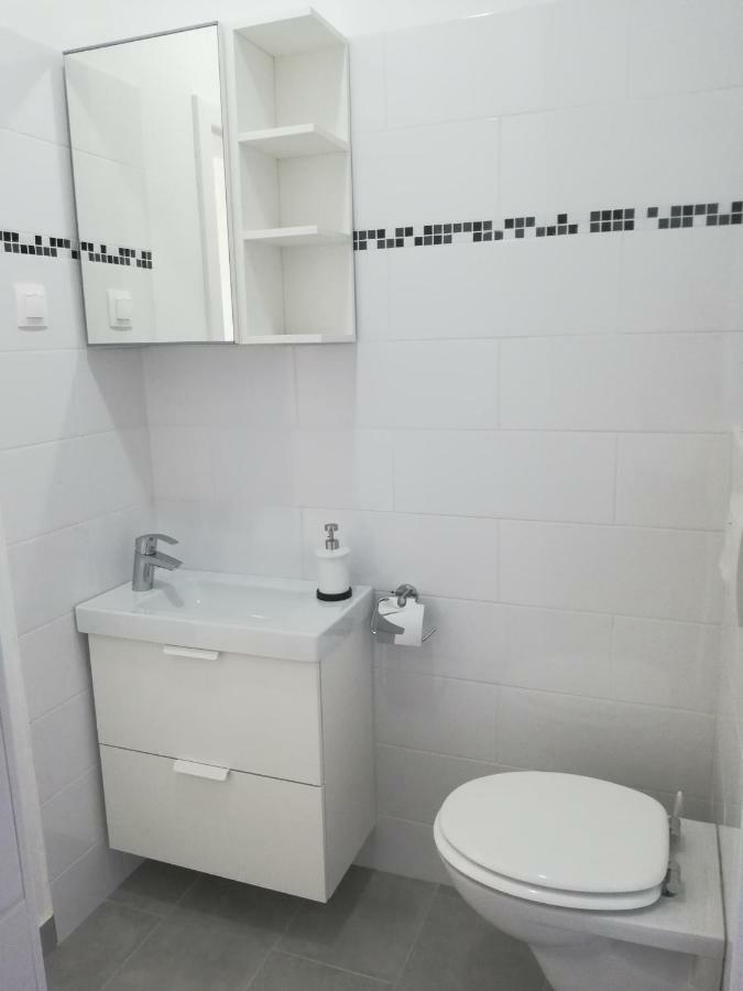 Villa Adagio Apartments Сумартін Екстер'єр фото